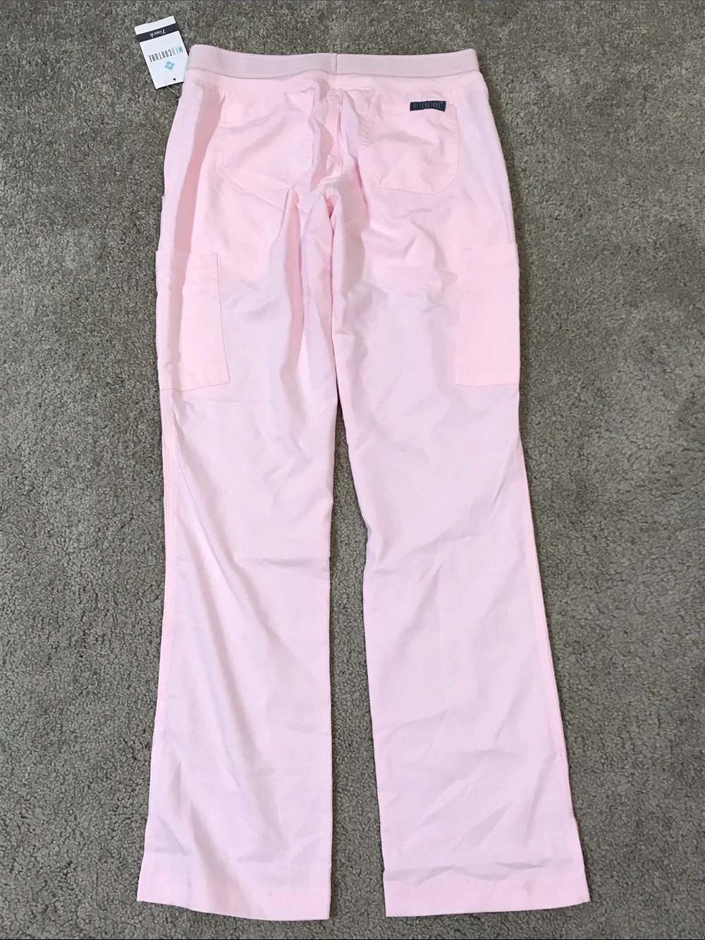 NWT MedCouture medical scrubs outfit - ice pink - small - Picture 9 of 10